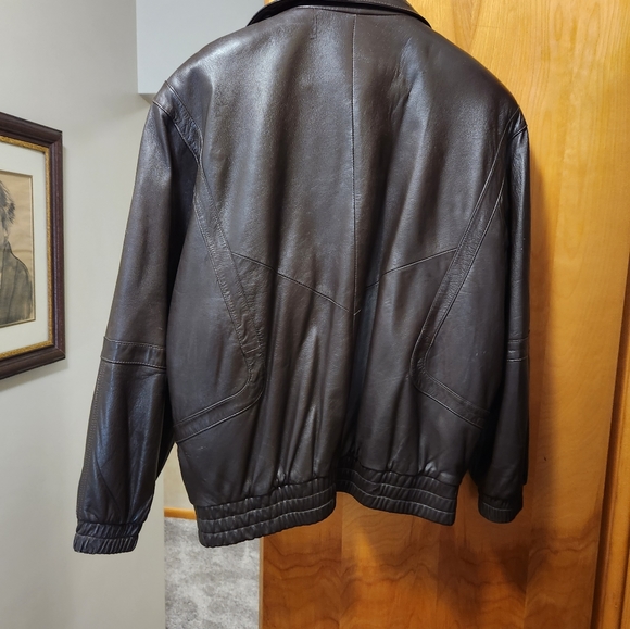 Men's leather jacket - Picture 2 of 3